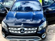 MERCEDES BENZ GLA PANORÃMICA 34740 MILLAS